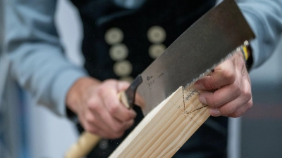 Das Handwerk in Deutschland hat es zur Zeit eher schwer. (Archivbild) (Foto: Leonie Asendorpf/dpa)