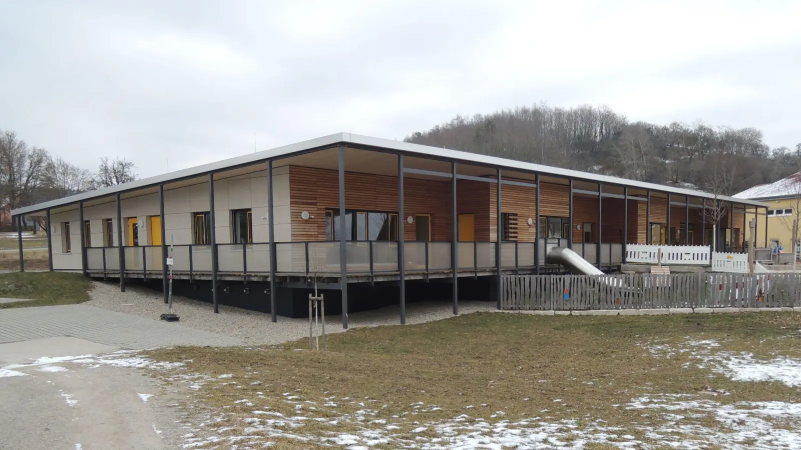 Der städtische Natur- und Bewegungskindergarten in Feuchtwangen-Breitenau: Dort bietet die Stadt in diesem Jahr im August die Ferienbetreuung für Kindergartenkinder an.  (Archivbild: Peter Zumach)