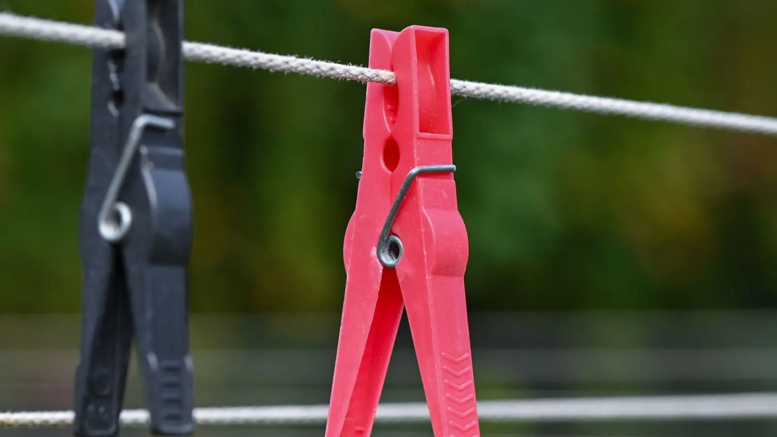 Schwarz-Rot ist kurz vor dem zweiten Jahr unbeliebt. (Symbolbild) (Foto: Patrick Pleul/dpa-Zentralbild/dpa)