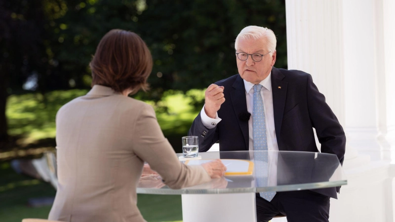 Bundespräsident Frank-Walter Steinmeier im ZDF-Sommerinterview (Foto: Ben Knabe/ZDF/dpa)