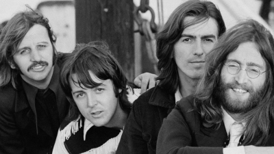 30 Jahre nach „The Beatles Anthology“ erscheint eine neue Zusammenstellung - und die Dokumentarfilm-Serie läuft beim Streamingdienst Disney+. (Foto: -/APPLE CORPS LTD/dpa)