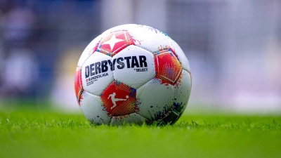 Am 26. Spieltag in der Fußball-Bezirksliga Süd haben die Frankenhöhe-Teams einiges gutzumachen aus den Hinspielen. (Foto: David Inderlied/dpa)