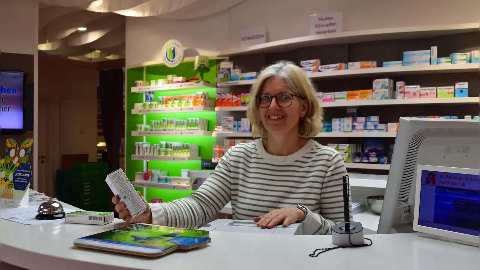 Tanja Franz, die Sprecherin der Apothekerkammer in der Stadt und dem Landkreis Ansbach, freut sich, wenn das gewünschte Medikament lieferbar ist. (Foto: Kurt Güner)