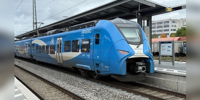 Die Züge auf dem RE80 Würzburg–Treuchtlingen, hier in Ansbach, fahren in den kommenden Wochen nur auf verkürzter Strecke oder gar nicht. (Foto: Manfred Blendinger)