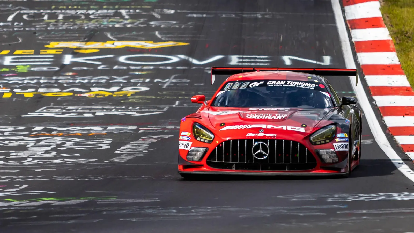 162 Runden spulte der Mercedes von Maximilian Götz auf der Nordschleife ab. (Foto: Mercedes-Benz)