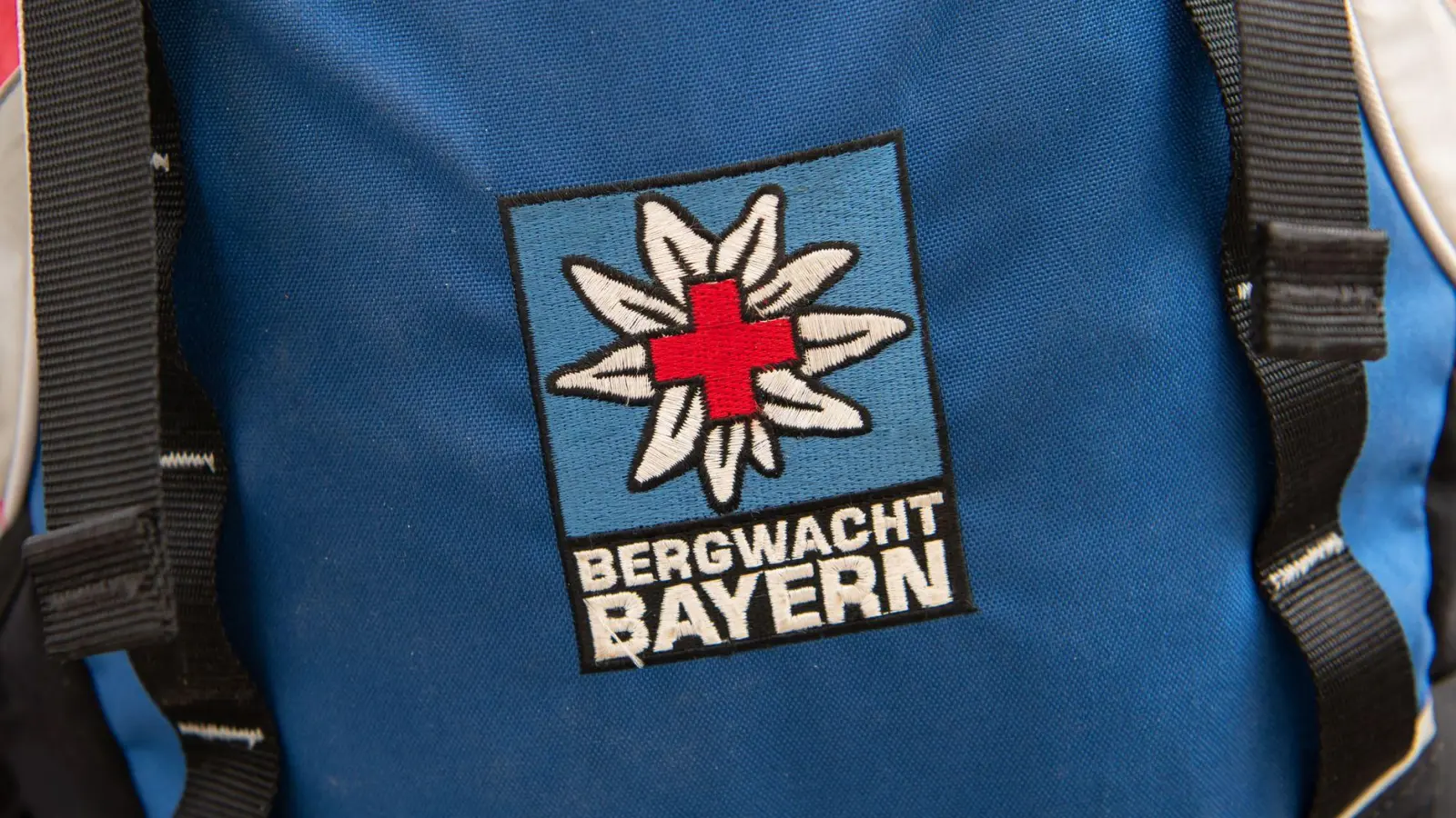 Seit 25 Jahren gibt es den Kriseninterventionsdienst bei der Bergwacht Bayern. (Symbolbild) (Foto: Sven Hoppe/dpa)
