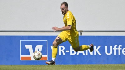 Niklas Rückel (in einem anderen Spiel) drehte den 0:1-Rückstand mit zwei Treffern in eine Führung für Steinachgrund. (Archivbild: Martin Rügner)