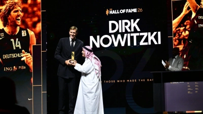 Dirk Nowitzki gehört nun zur Hall of Fame des Basketball-Weltverbandes. (Foto: Sebastian Gollnow/dpa)