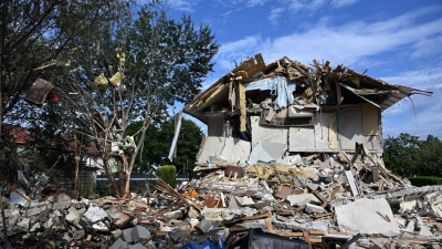 Ein Trümmerfeld bleibt nach der Hausexplosion in Memmingen . (Foto: Stefan Puchner/dpa)