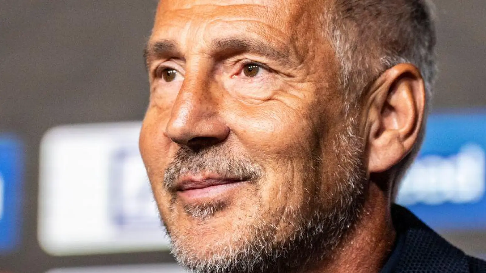 Adi Hütter will mit Eintracht Frankfurt wieder attraktiven Offensivfußball spielen. (Foto: Andreas Arnold/dpa)