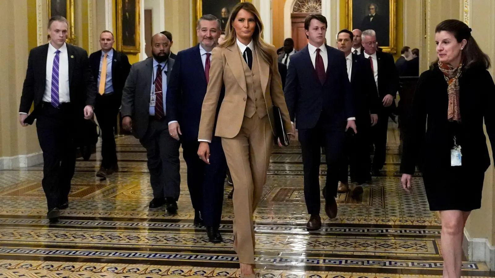 Melania Trump kämpft gegen Rachepornos. (Foto: Julia Demaree Nikhinson/AP/dpa)