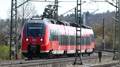 Auf der Linie S4 zwischen Nürnberg, Ansbach und Crailsheim setzt die Deutsche Bahn derzeit Züge vom Typ Talent II ein. (Foto: Manfred Blendinger)