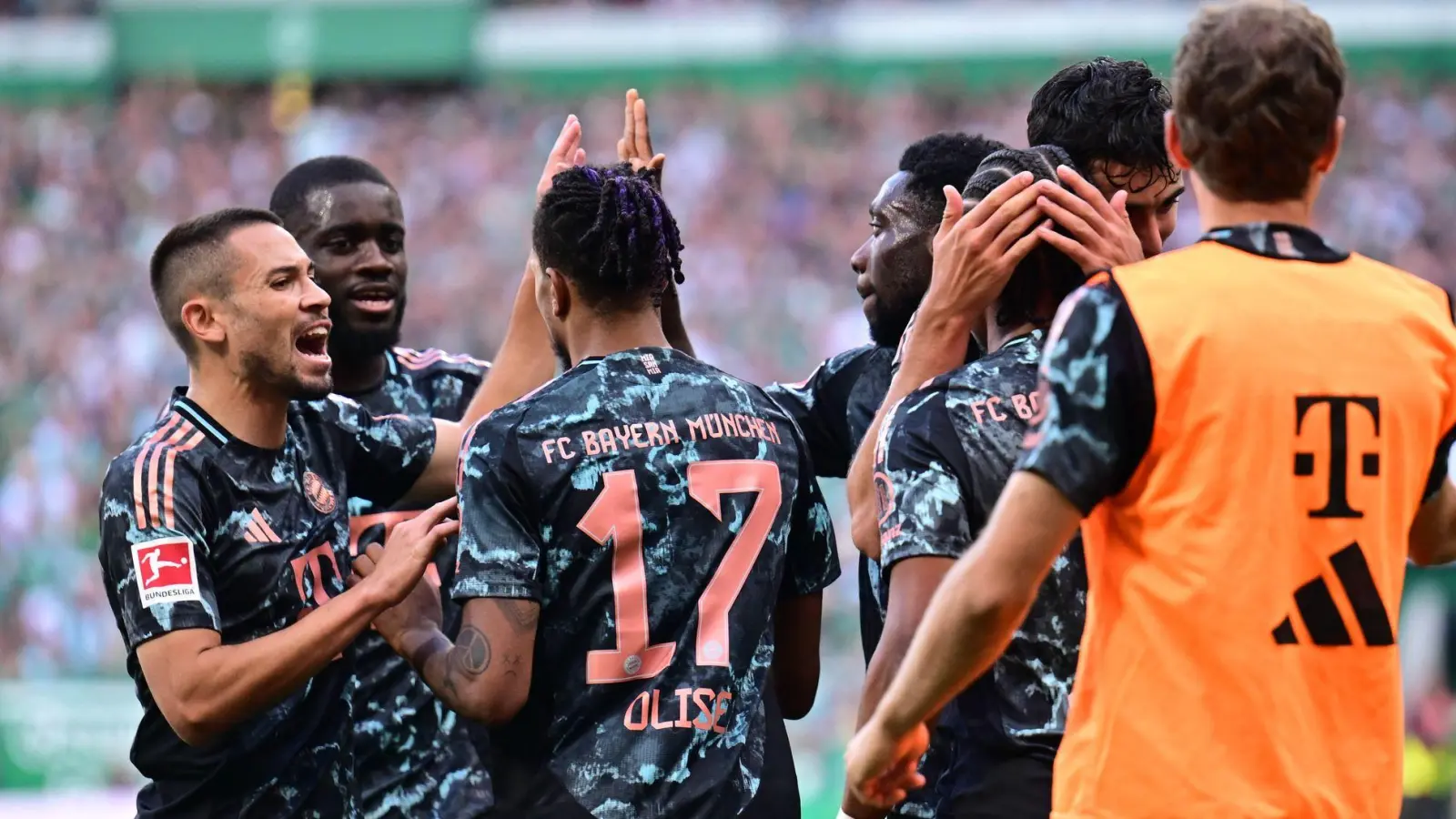 Die Bayern zerlegen den SV Werder. (Foto: Sina Schuldt/dpa)