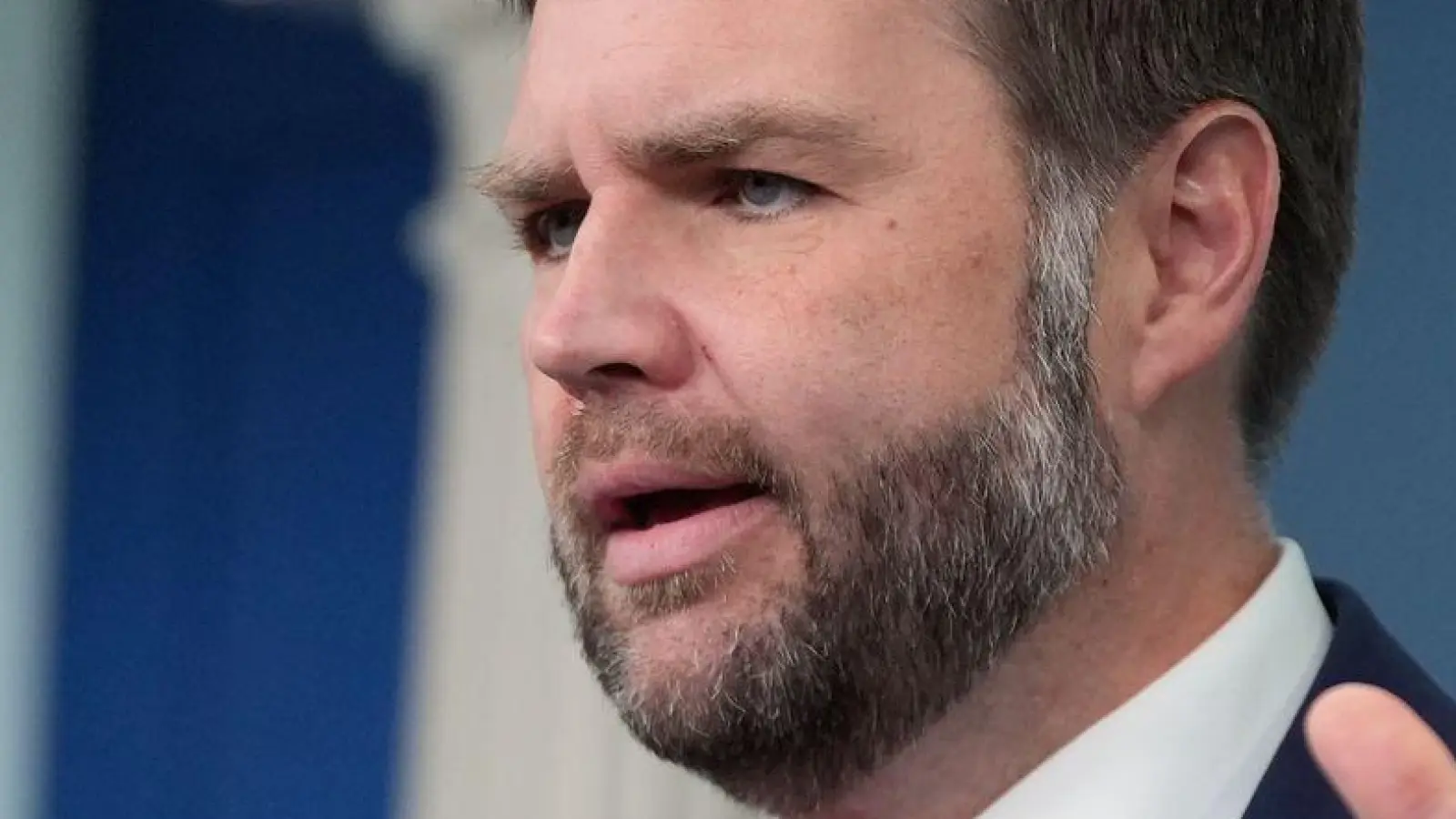 Ob und wann US-Vizepräsident Vance zu Verhandlungen in die Schweiz reist, ist unklar.   (Foto: Manuel Balce Ceneta/AP/dpa)