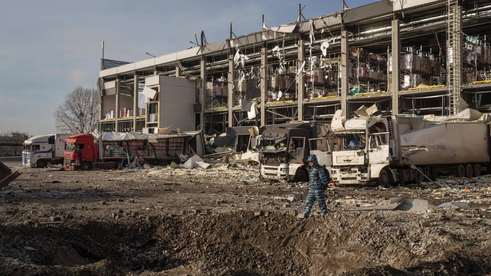 Immer wieder greift Russland massiv die ukrainische Hauptstadt an. (Archivbild) (Foto: Evgeniy Maloletka/AP/dpa)