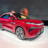 Atto 8 kommt im Frühjahr: BYD will das neue SUV als Spitzenmodell der eigenen Palette positionieren. (Foto: Thomas Geiger/dpa-tmn)