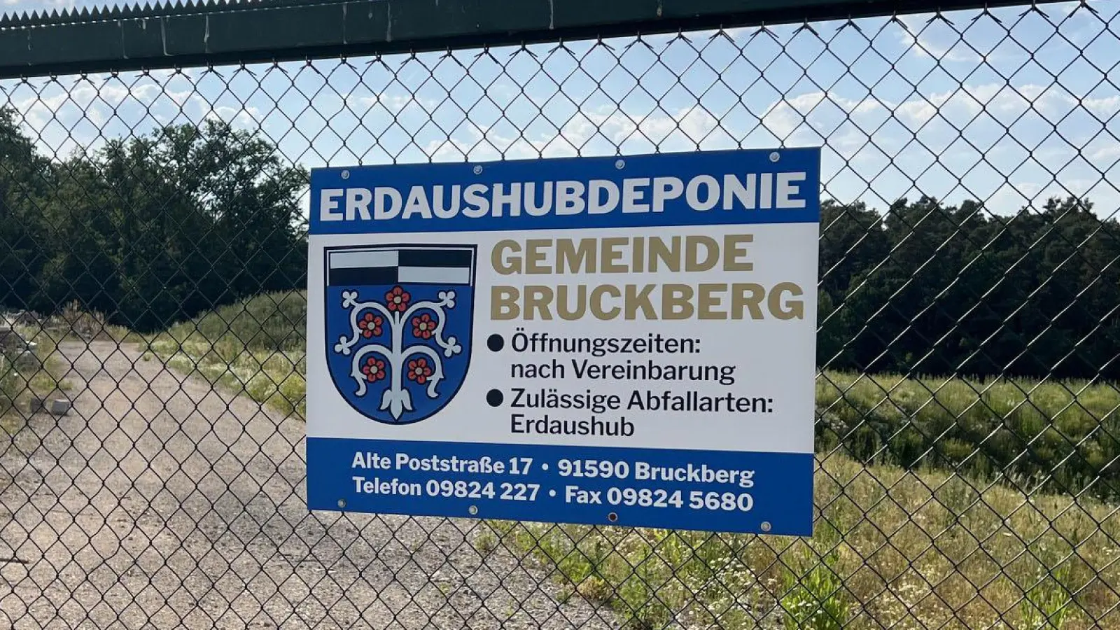 Die Gemeinde Bruckberg leistet sich eine eigene Erdaushubdeponie. Deren Finanzierung soll unter anderem durch höhere Beiträge zukunftssicher aufgestellt werden. (Foto: Yvonne Neckermann)