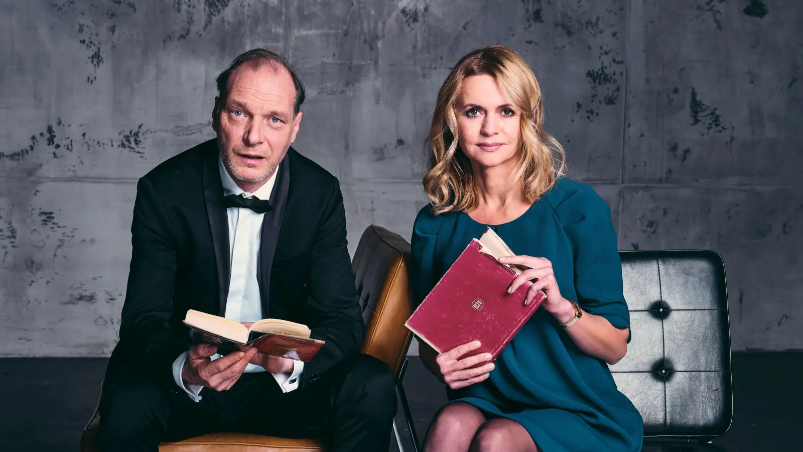 „Es wird schon nicht so schlimm” lautet der Roman, aus dem Martin Brambach und Christine Sommer in Feuchtwangen lesen sollten. Jetzt fällt der Termin aus. (Foto: Jens van Zoest)