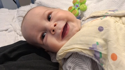 Der sechs Monate alte Heiko Schönknecht braucht einen Stammzellenspender. Wer noch nicht registriert ist, kann dies bei Spendenaktionen am 11., 12. und 13. Juli in Weiltingen und Dombühl tun. (Foto: privat/DKMS)