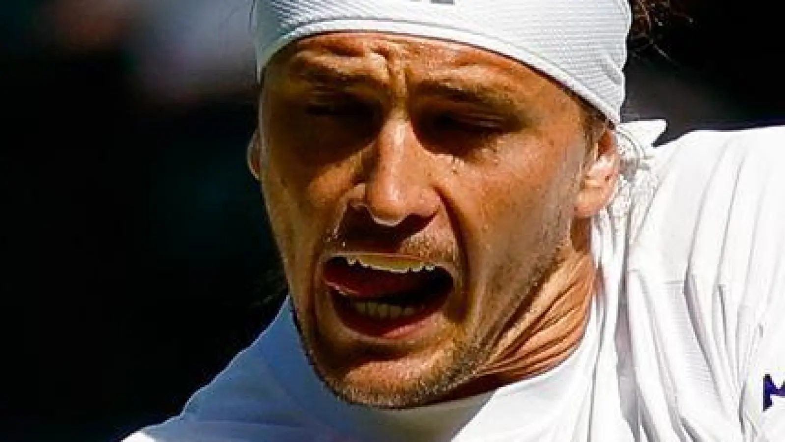 Alexander Zverev hat in der ersten Runde Probleme, setzt sich aber durch. (Foto: Frank Molter/dpa)