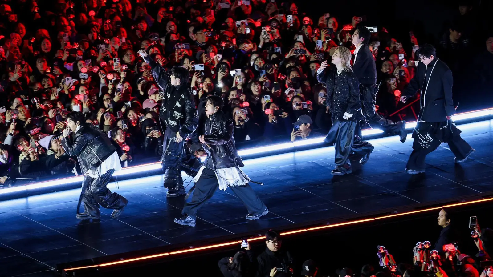 Die Boyband BTS hat bei den American Music Awards abgeräumt. (Archivbild) (Foto: Kim Hong-Ji/Pool Reuters/AP/dpa)