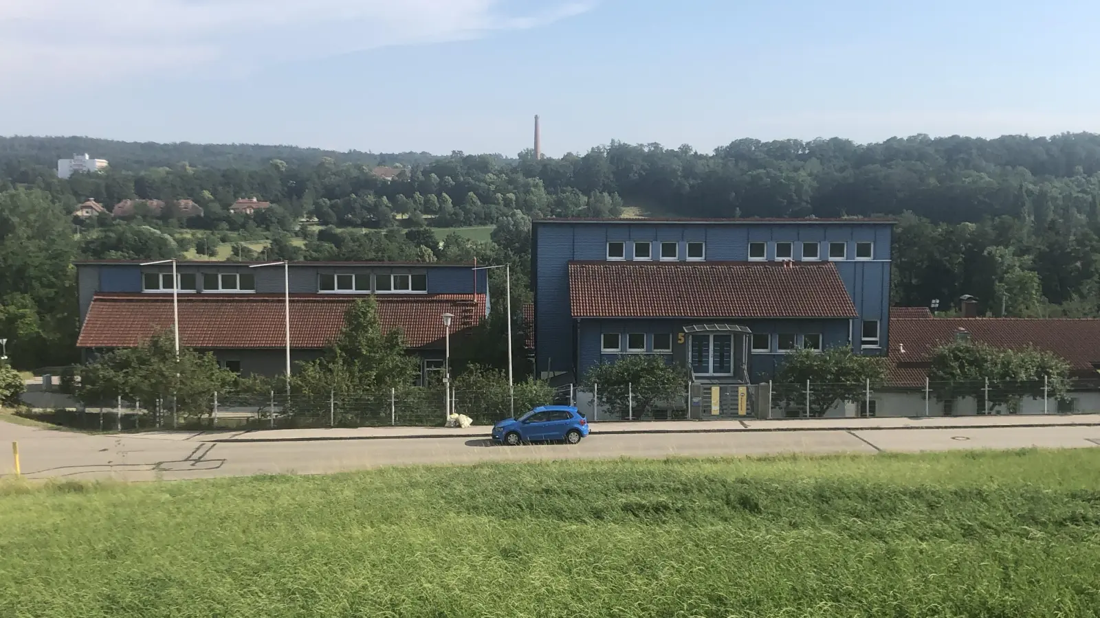 Die Montessori-Schule an der Grenzstraße sollte zum Schul-Zentrum ausgebaut werden. Diese Pläne sind seit Dezember vom Tisch. (Archivbild: Florian Pöhlmann)