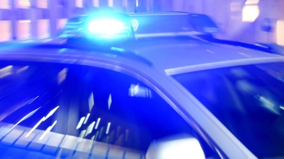 Wegen des Verdachts der Brandstiftung ermittelt ein Brandkommissariat des Landeskriminalamtes. (Symbolbild) (Foto: Carsten Rehder/dpa)