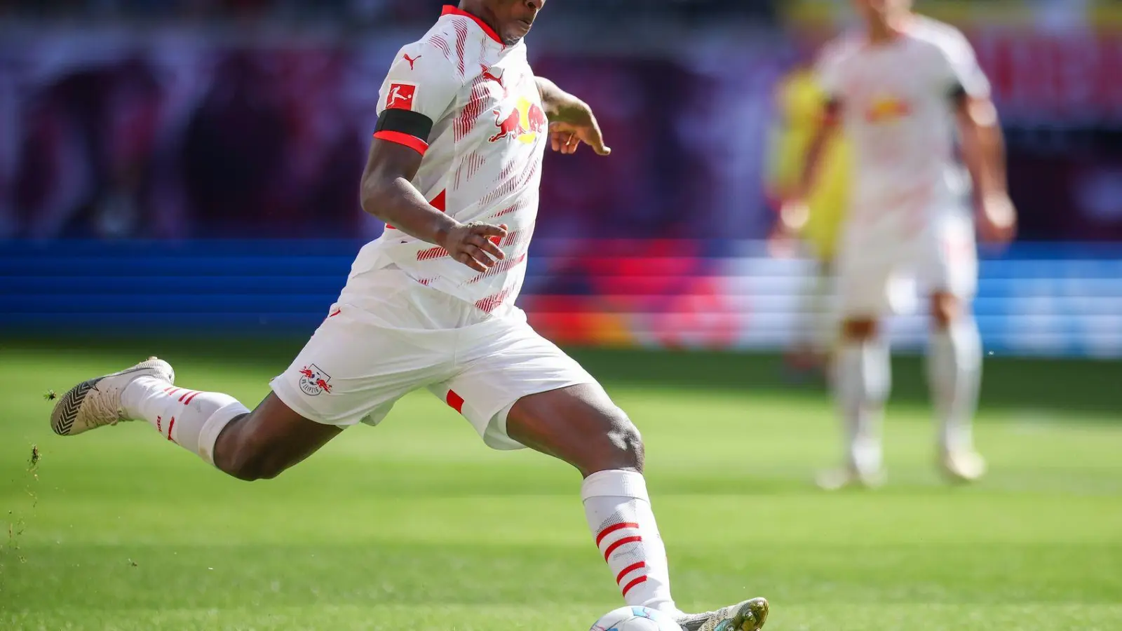 Erlitt in Leverkusen eine Gehirnerschütterung: RB Leipzigs Amadou Haidara. (Foto: Jan Woitas/dpa)