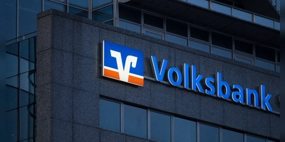 Die VR-Bank südliches Franken verzeichnet einen Abgang im Vorstand. (Symbolbild: Marijan Murat/dpa)