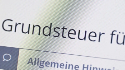 Die alte Grundsteuer-Regelung war wegen veralteter Steuerdaten so realitätsfern, dass das Bundesverfassungsgericht das Gesetz kassierte. Doch Eigentümerverband Haus und Grund und der Steuerzahlerbund halten auch das neue Grundsteuergesetz für verfassungswidrig. (Symbolbild) (Foto: Bernd Weißbrod/dpa)