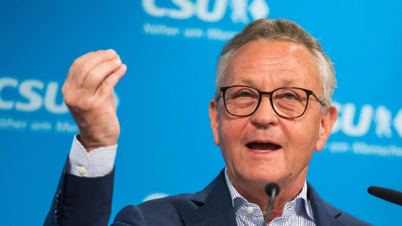  Bisher hat Klaus Josef Lutz jede Verantwortung für die Baywa-Krise zurückgewiesen. (Archivbild) (Foto: Peter Kneffel/dpa)