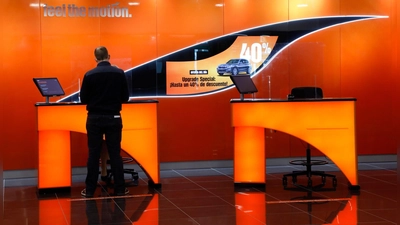 „Jahr des Übergangs“: Sixt peilt 2024 nur noch 340 bis 390 Millionen Euro Gewinn an. (Foto: Clara Margais/dpa)