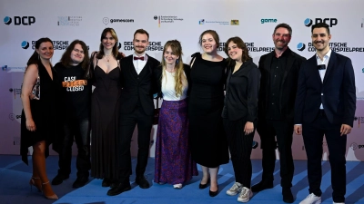 Das Team von Paintbucket Games wurde für „The Darkest Files“ in den Kategorien bestes deutsches Spiel und bestes Serious Game ausgezeichnet. (Foto: Sven Hoppe/dpa)