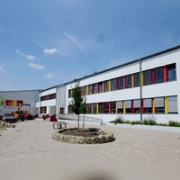 Die Rusam-Grundschule in Sachsen bei Ansbach feiert ihr 50-jähriges Bestehen. (Foto: Irmeli Pohl)