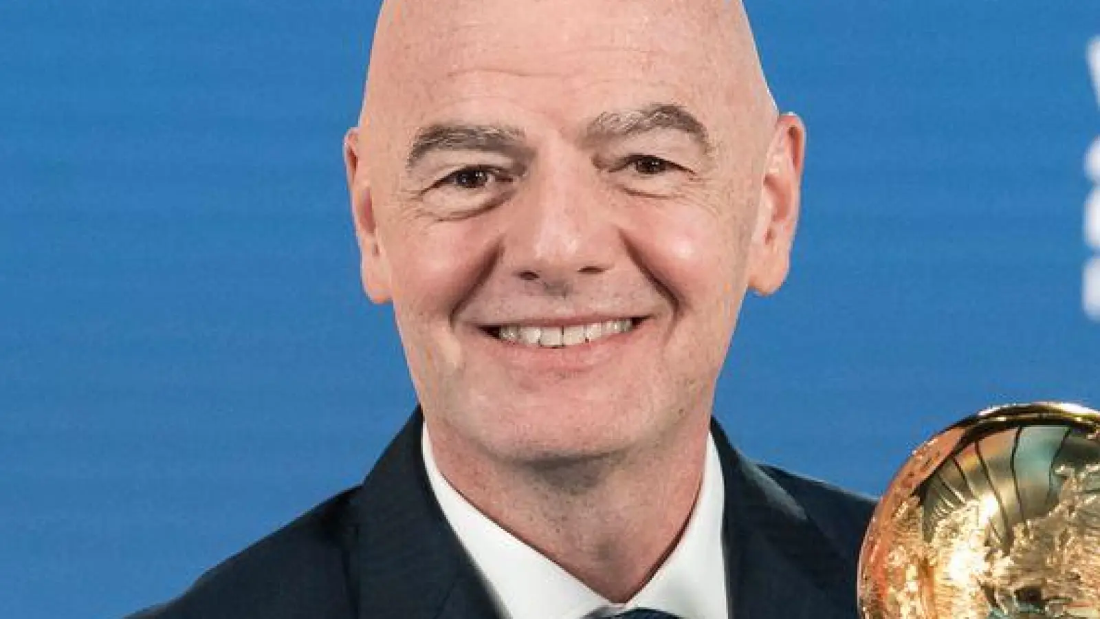 Gianni Infantino zeigt sich glücklich über die Zahl der Ticketanfragen für die WM. (Archivbild) (Foto: Claudio Thoma/KEYSTONE/dpa)