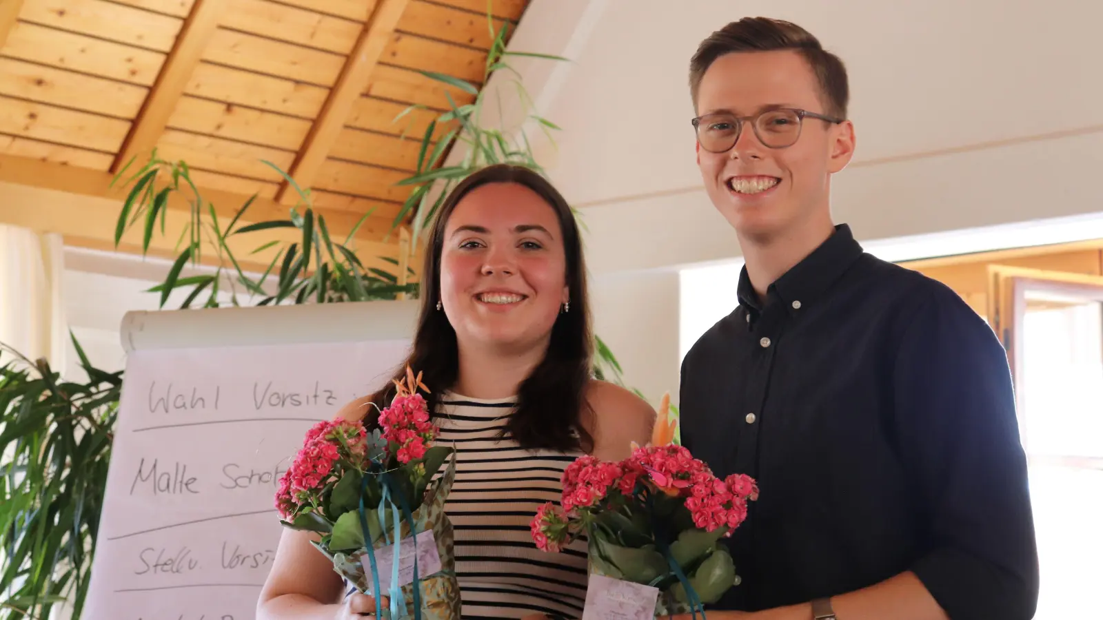 Malte Scholz führt künftig die Evangelische Jugend in Bayern, seine Stellvertreterin ist Annabel Baumgardt. (Foto: Evangelische Jugend in Bayern)