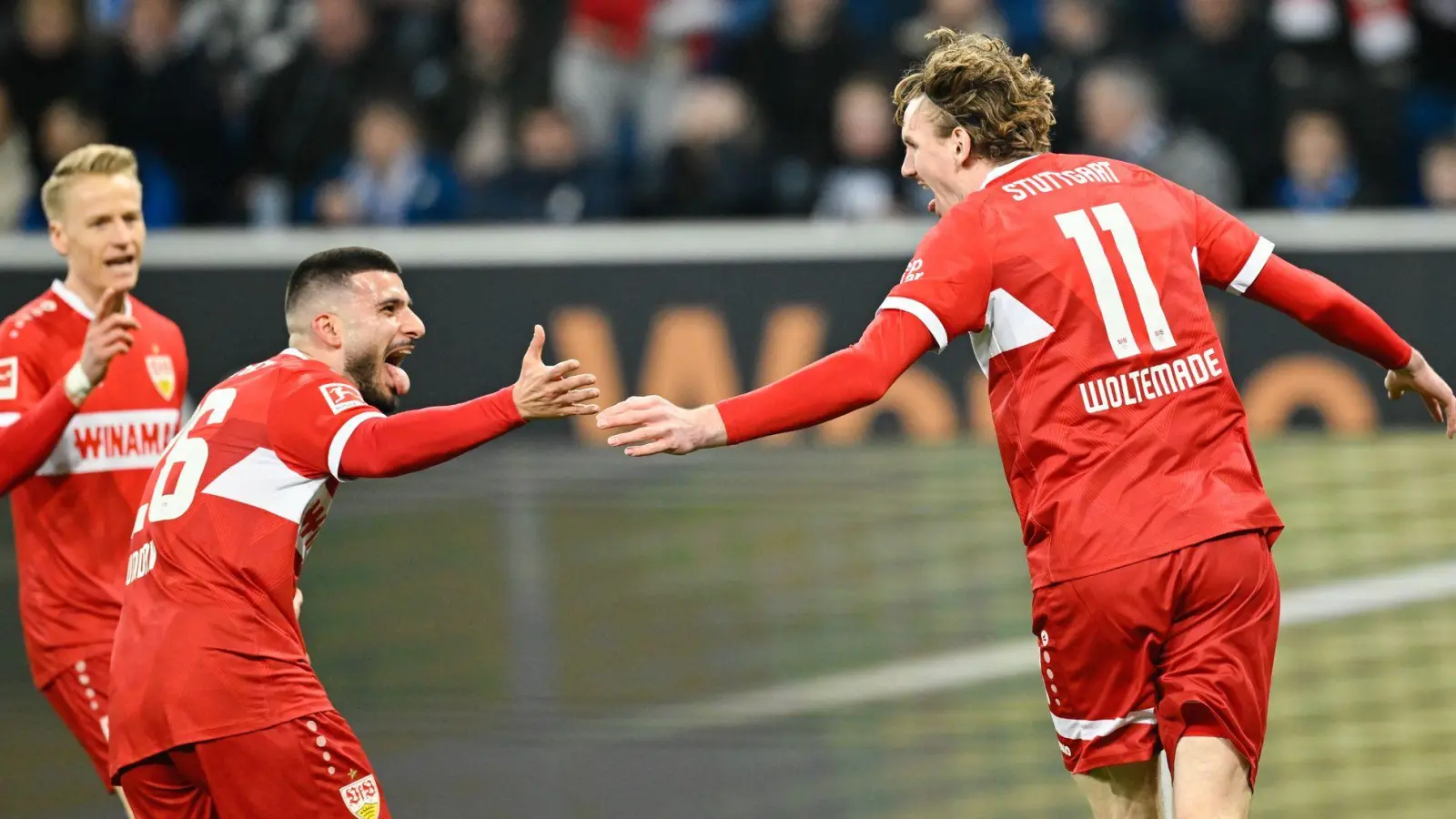 Nick Woltemade jubelt nach der frühen Führung des VfB  (Foto: Uwe Anspach/dpa)