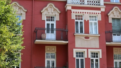 Wer zahlt fürs Weiterwohnen? Ein Ex-Partner kann Nutzungsentschädigung verlangen, wenn der andere in der Eigentumswohnung bleibt. (Foto: Karl-Josef Hildenbrand/dpa-tmn)