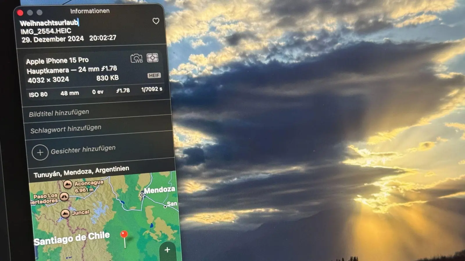 Gut sortiert: Mit dem kleinen „i“-Symbol oben rechts in der Menüleiste lässt sich ein Fenster mit grundlegenden Bildinformationen öffnen. Und schon kann man der Bildersammlung mit Titeln etwas Ordnung geben. (Foto: Till Simon Nagel/dpa-tmn)