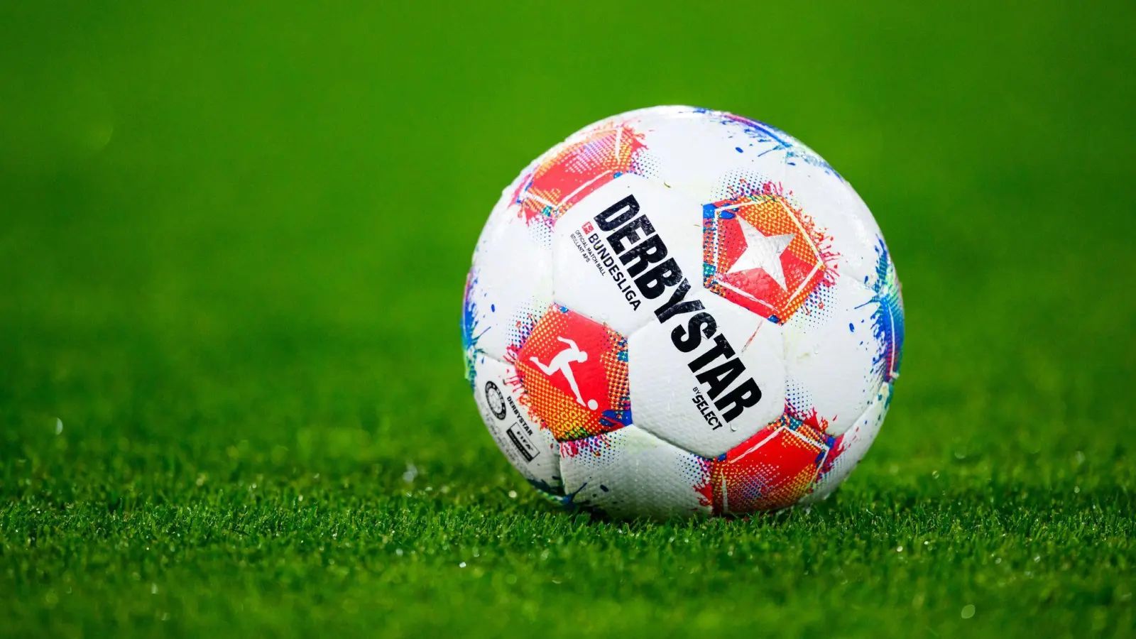 Die Fußballer des TSC Neuendettelsau holten keine Punkte. (Foto: Tom Weller/dpa)