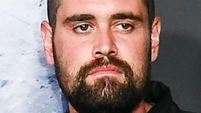 Nick Reiner ist wegen zweifachen Mordes angeklagt. (Archivbild) (Foto: Richard Shotwell/Invision/AP/dpa)