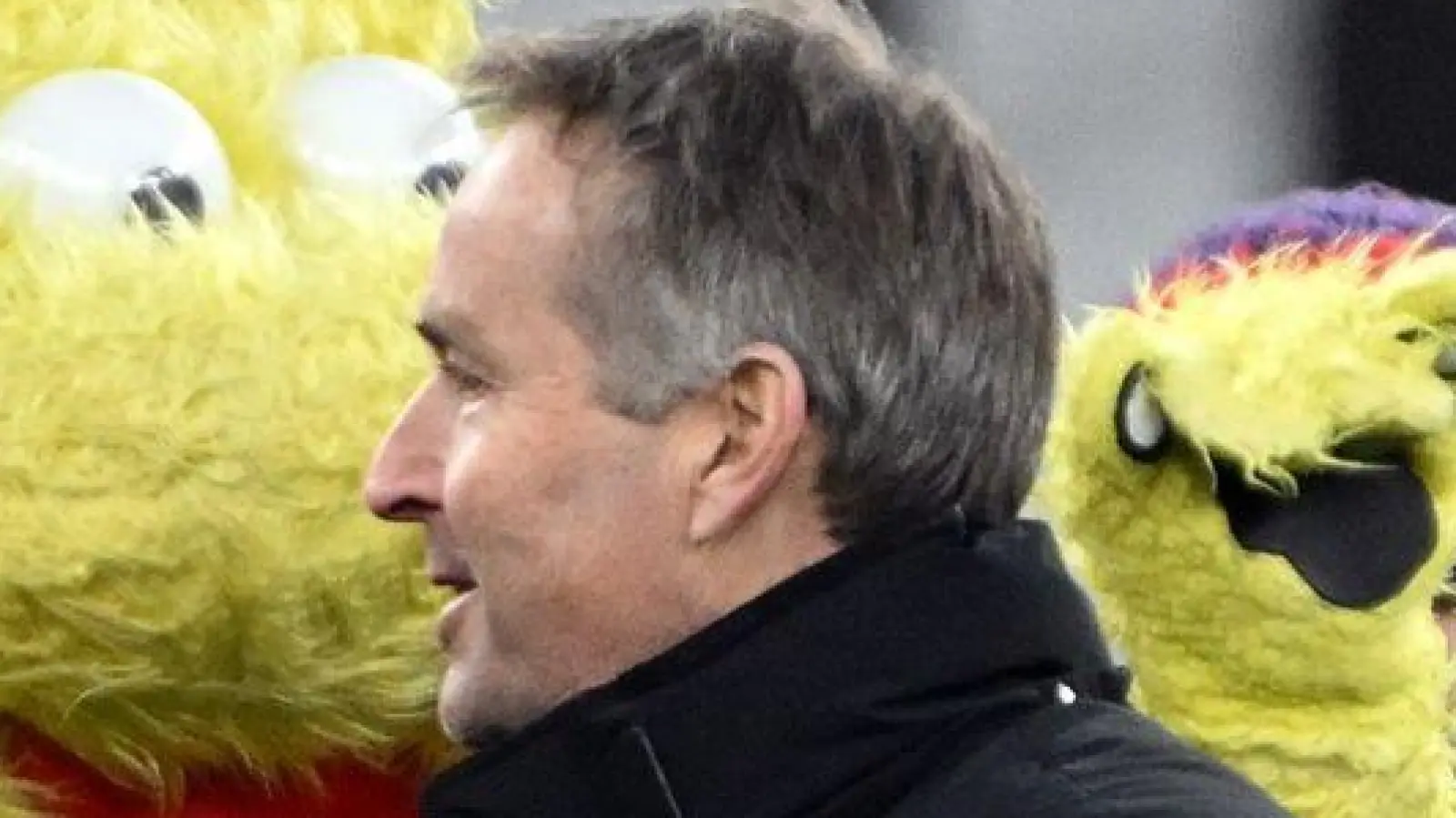 Trotz Heimsieg verhängte Leverkusens Trainer Kasper Hjulmand ein Karnevalverbot für seine Mannschaft. (Foto: Federico Gambarini/dpa)