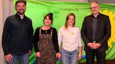 Führen den Grünen-Ortsverband die nächsten zwei Jahre (von links): Johannes Landgraf, Nicole Burger, Barbara Flemming und Hans Reinhold. (Foto: Gerhard Krämer)