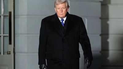 Der rassistische Beitrag auf seinem Account wird gelöscht - doch eine Entschuldigung hält Trump nicht für nötig.  (Foto: Jose Luis Magana/AP/dpa)