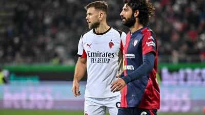 Erstes Spiel, erster Sieg - aber noch kein Tor: Milans neuer Stürmer Niclas Füllkrug (li.). (Foto: Luigi Canu/LiveMedia-IPA/ZUMA Press Wire/dpa)