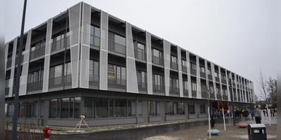 Der Rektor der Mittelschule Feuchtwangen-Land befürchtete, ein Jugendlicher könne mit einer Waffe ins Gebäude gelangen. (Foto: Ann-Kathrin Wanger)