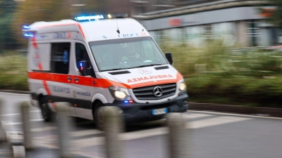 Ob Unfall, akute Beschwerden oder Verschlechterung einer chronischen Erkrankung: Auch auf Reisen ist man unter Umständen auf schnelle ärztliche Hilfe angewiesen. (Foto: Jan Woitas/dpa)