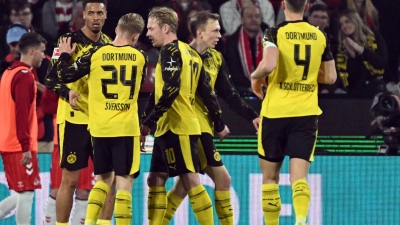Gegen zehn Kölner hatte Dortmund leichtes Spiel (Foto: Federico Gambarini/dpa)