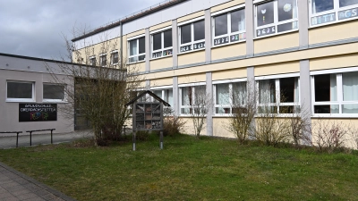 Um dem Rechtsanspruch auf Ganztagsbetreuung gerecht zu werden, wird dies von der Gemeinde in Form einer Mittagsbetreuung in der Grundschule angeboten. (Foto: Peter Pickel)