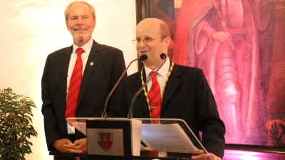 Ist Zweiter Bürgermeister, CSU-Stadtrat und Vorsitzender des TSV 2000: Dieter Kölle. (Foto: Clarissa Kleinschrot)